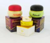 Monsepa And Valanna Cream N Set